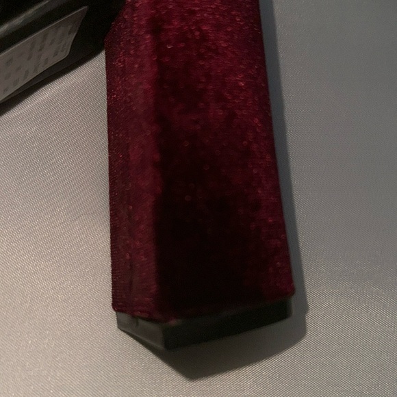 Not Worn Burgundy Velvet Cross Open Platform Heels ankle buckle. - Picture 4 of 8